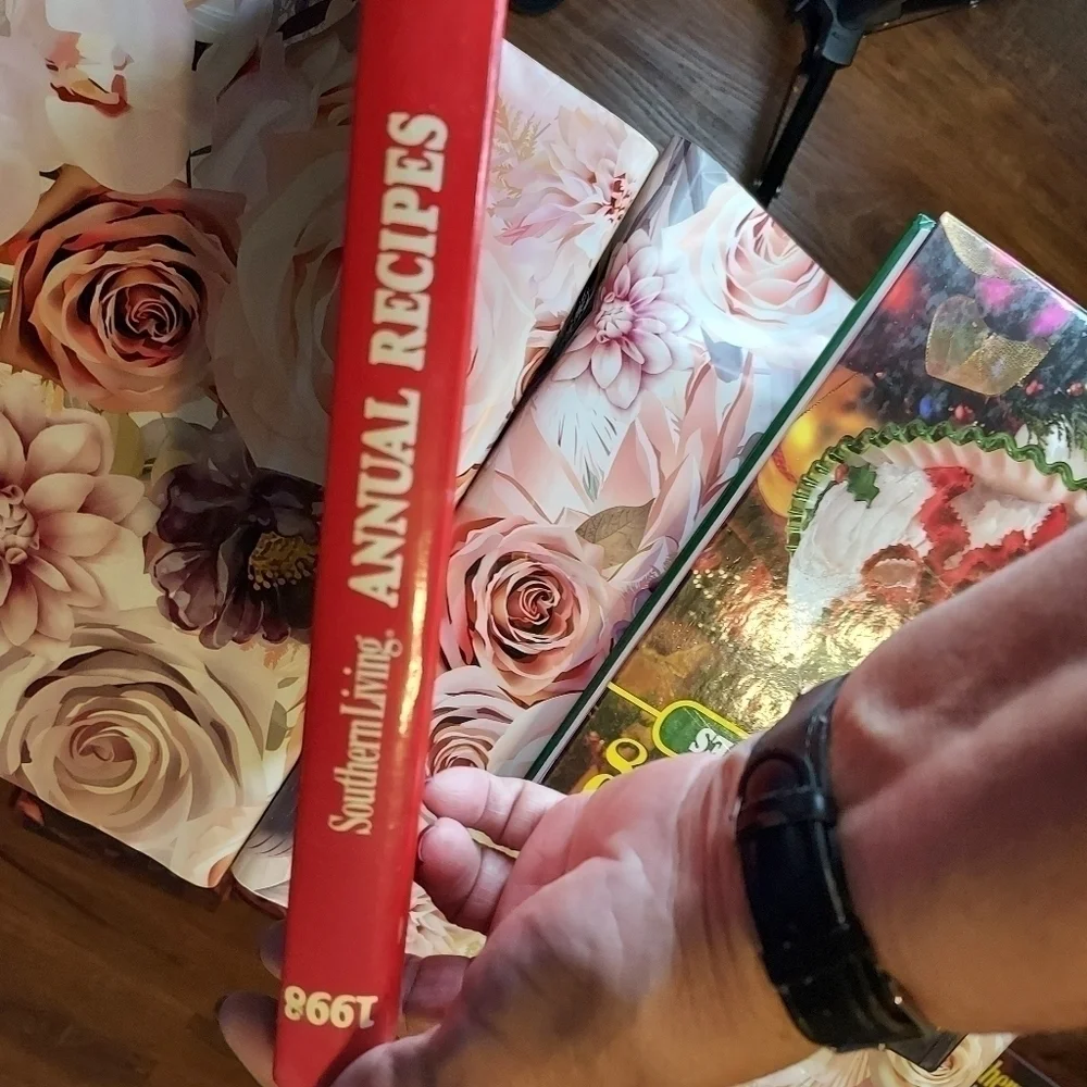 2 Southern living cookbooks 1999 Annual recipes and 1998 annual recipes